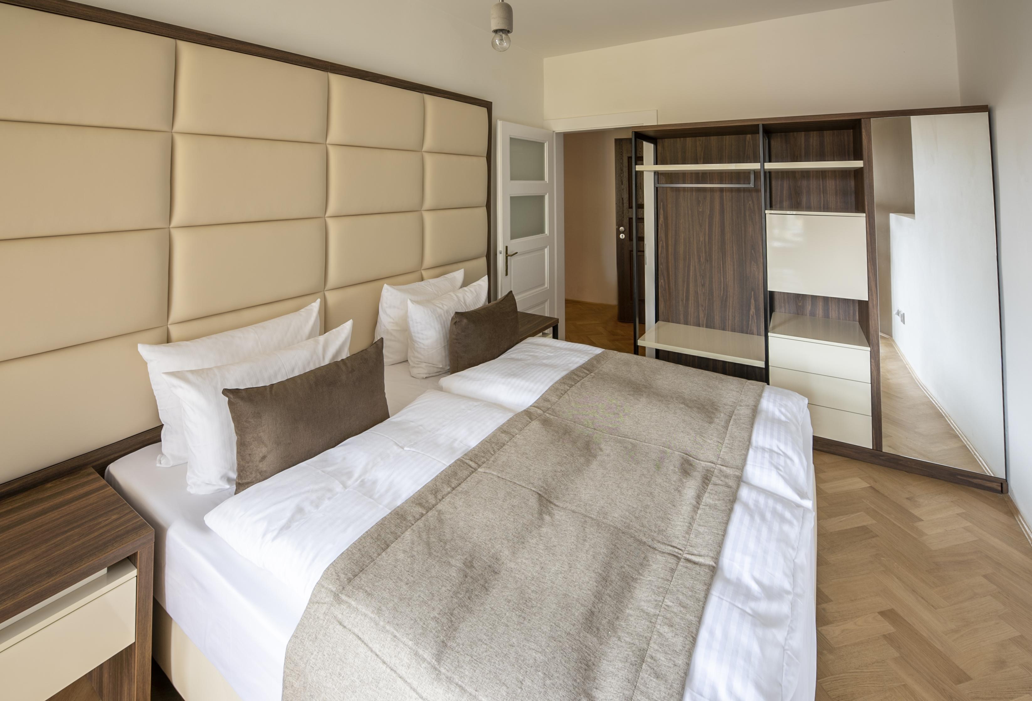 Letna Garden Suites براغ المظهر الخارجي الصورة