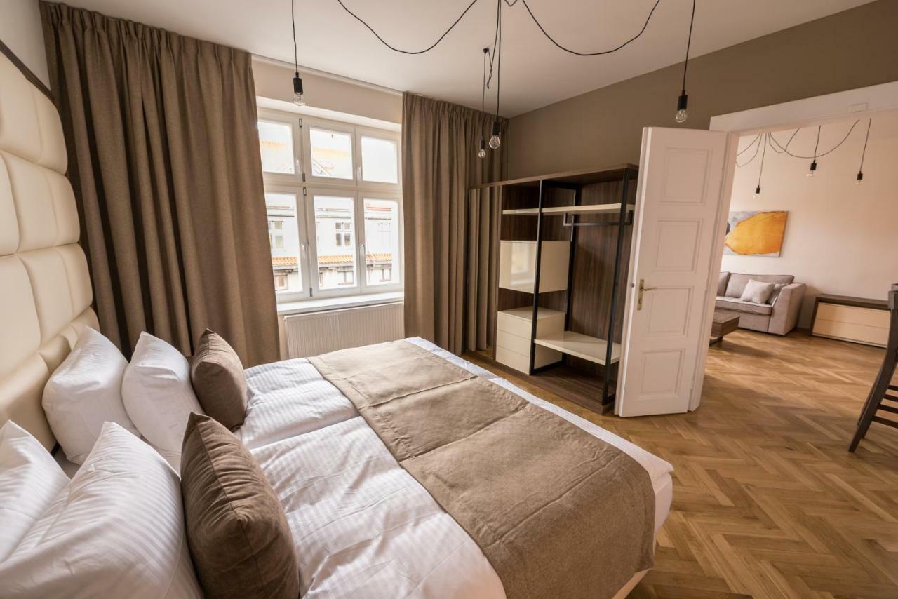 Letna Garden Suites براغ المظهر الخارجي الصورة