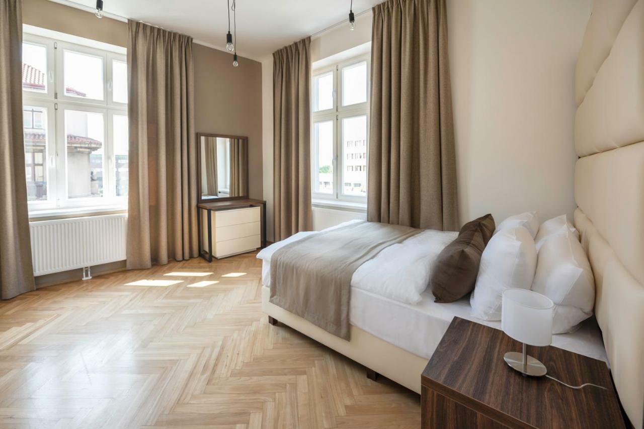 Letna Garden Suites براغ المظهر الخارجي الصورة